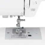 Sewing Machine Mod 100Q Sewing and Quilting Machine