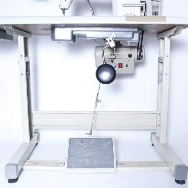 Juki DDL-8100e ECONOMIC Lockstitch Industrial Sewing Machine, White, Single Needle, Up to 4500 Stitches per Minute, Assembly Required