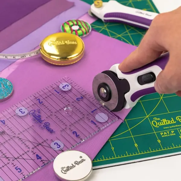 The Quilted Bear Ultimate Cutting Set – 4 Rotary Cutters (18mm–60mm), Fabric Scissors, Pinking Shears & Micro-Tip Scissors in Storage Case – Precise, Versatile Quilting & Sewing Supplies
