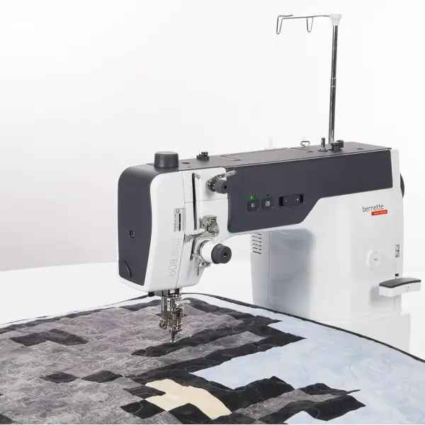 Ber­net­te b08 Straight Stitch Sewing Machine with Rotary Cutter, 12×18 Cutting Mat & Scissors