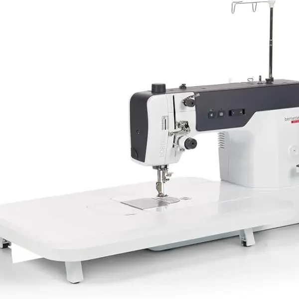 Ber­net­te b08 Straight Stitch Sewing Machine with Rotary Cutter, 12×18 Cutting Mat & Scissors