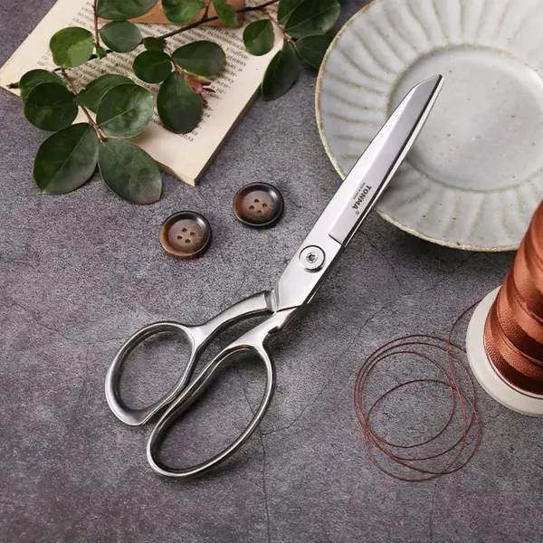 TONMA Sewing Scissors [Made in Japan] 9 Inch Professional Fabric Scissors, Industrial Japanese Solid Stainless Steel Dressmaker Tailor Shears, Ideal for Cutting Cloth Denim Leather, Mirror Finish