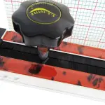 MXBAOHENG Laser Zig Zag Sample Cutter Swatch Cloth Sample Cutting Machine Textile Fabric Cutter