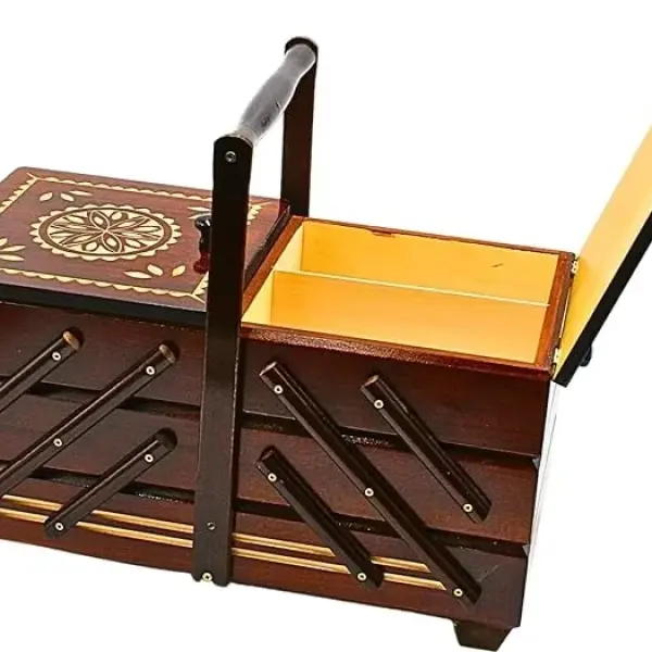 Dekohelden24 Sewing Box Made of Veneer Wood with 7 compartments in Brown, L/W/H 42 x 20 x 21 cm, 42 cm