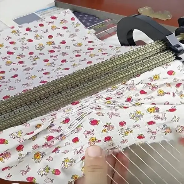 Adjustable Smocking Pleater Machine - 47 Needle Positions for Folds, for Costume & Dress Making, Crafting & Sewing Projects