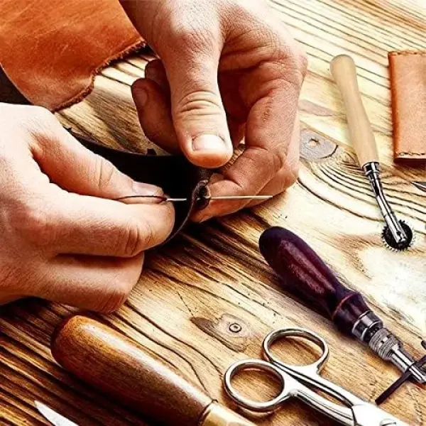 Leather Sewing Kit Leather Craft Tools Set Kit Leather Craft Punch Tools Kit Stitching Carving Working Hand Sewing Saddle Groover(Color:L31)