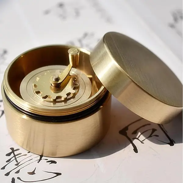 Vintage Mini Copper Tape Measure, Mini Manual Reel, Retractable Sewing Tailoring Tool, with Brass Flywheel, 1m Practical Measurement, for Sewing, Crafting