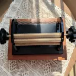Adjustable Pleat Sewing Machine with 24 Rows Of Pleats, Making It Easy To Create Handicrafts, Suitable for Home Textiles and Curtains.