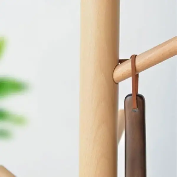 65cm Long Handle Wooden Shoe Horn Flexible Lifter for Seniors Adults, Easy Grip Shoe Helper Tool Boot Spoon Easy Wear Helper for Home Travel Hotel Use,A65