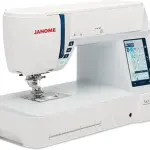 Janome Skyline S7