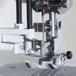 Janome Skyline S7